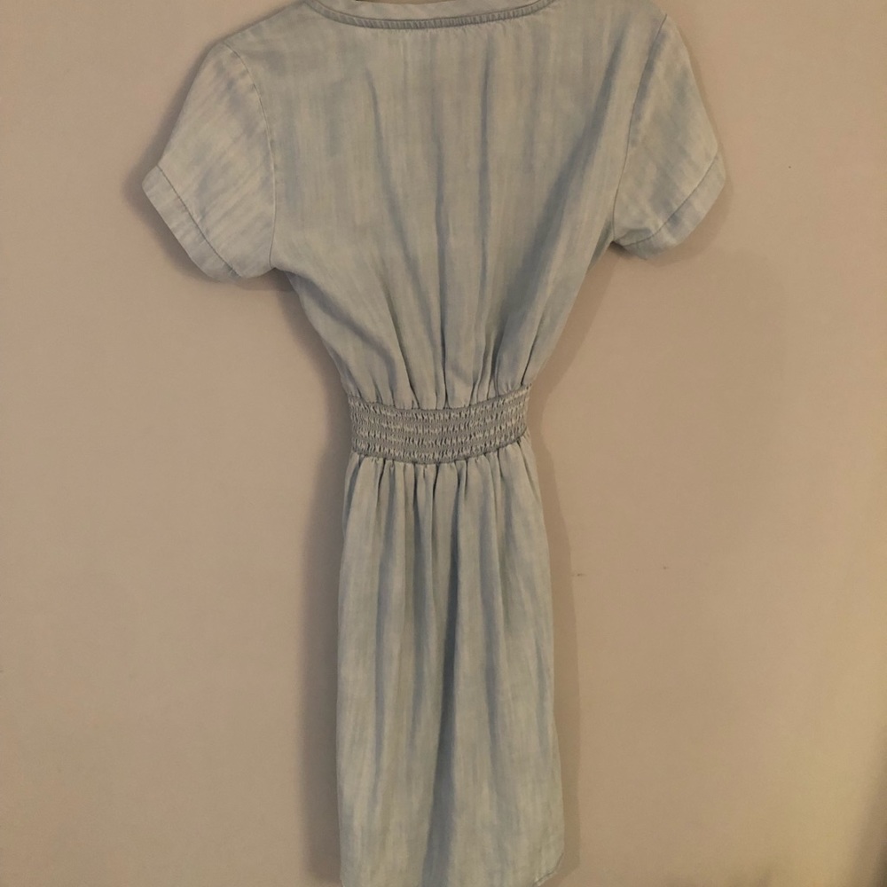 Anthropologie Cloth & Stone Smocked Chambray Shirtdress - Picture 5 of 6